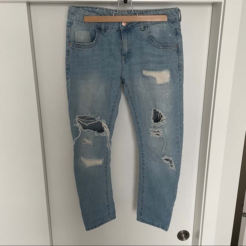 ZARA distressed boyfriend jeans - Picture 2 of 9